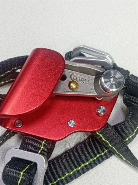  Зажим ножной Guru Glide right в Тюмени  