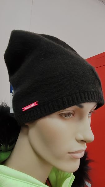 Шапка Salomon Fall black в Тюмени