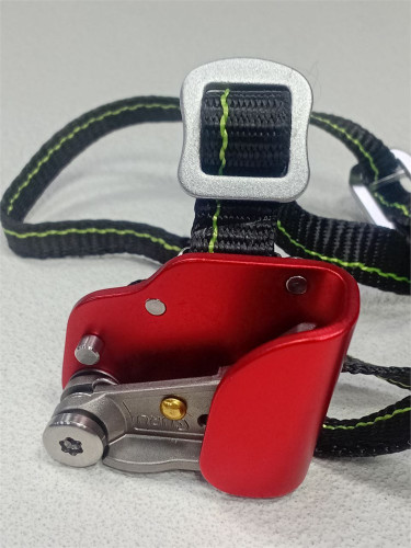  Зажим ножной Guru Glide right в Тюмени  