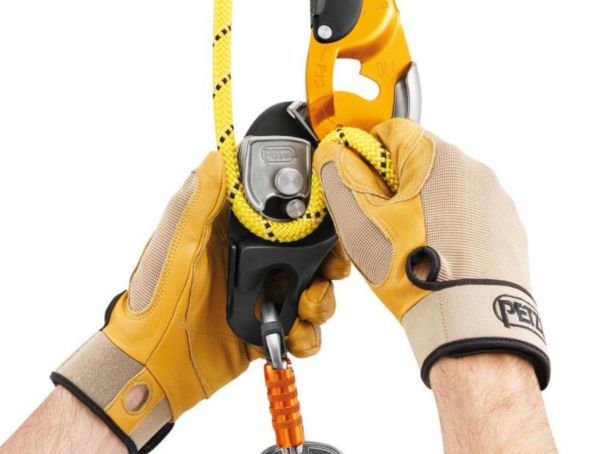  Спусковое устройство Petzl RIG в Тюмени  